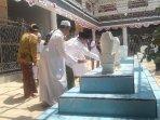 muhaimin-ziarah-makam-kiai-asad.jpg
