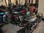 sepeda-motor-protol-di-besuki.jpg