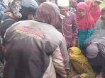 suami-istri-tertabrak-kereta.jpg