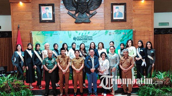 15 Finalis POI Tiba di Trenggalek, Akan Diajak Replantasi Terumbu Karang hingga Fashion Show
