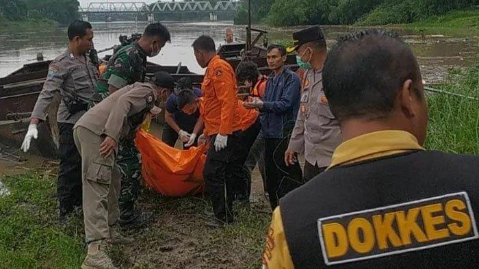 Warga Bojonegoro Geger, Jasad Pria Tanpa Identitas Ditemukan Mengapung di Bengawan Solo