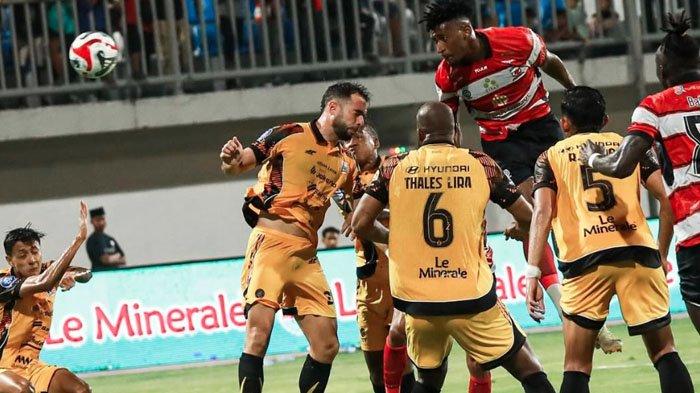 Performa Madura United belum Konsisten, Manajemen Mulai Wacanakan Perombakan Skuad