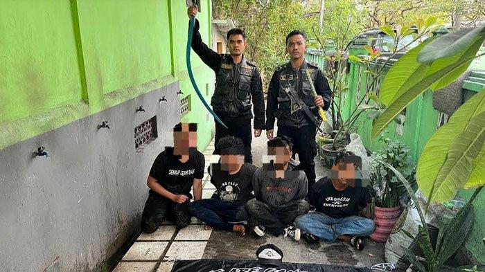 Live Streaming di Instagram sambil Tenteng Celurit Panjang, 4 Remaja di Surabaya Diciduk Polisi