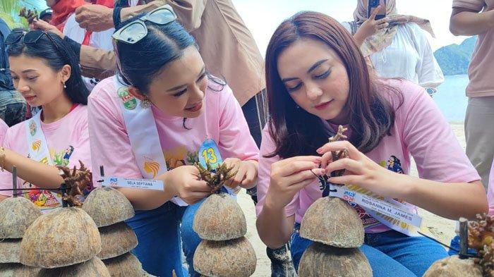 Antusias Tanam Terumbu Karang, 15 Putri Otonomi Indonesia Kagum Keindahan Pantai Mutiara Trenggalek