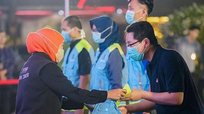 Layanan Kesehatan di Kepulauan, Gubernur Khofifah Kirim Puluhan Dokter dan Nakes ke Pulau Kangean