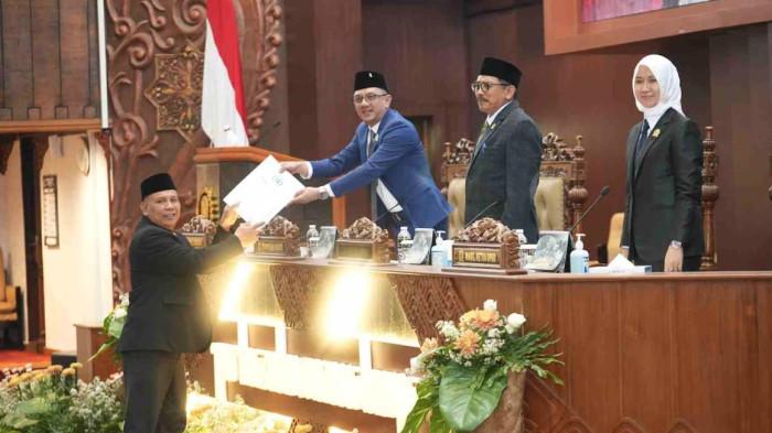 Praktik Judi Online, Pinjol Ilegal dan Sound Horeg Resmi Masuk Pembahasan DPRD Jatim
