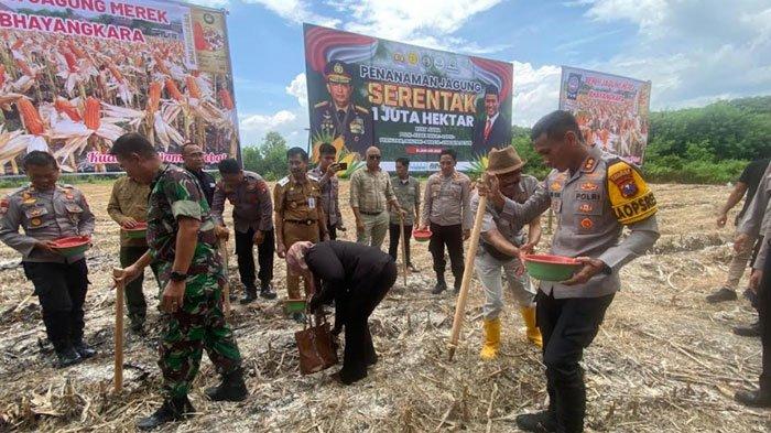 Dukung Swasembada Pangan, Polres Ponorogo Sediakan Lahan 31 Hektar Untuk Tanam Jagung