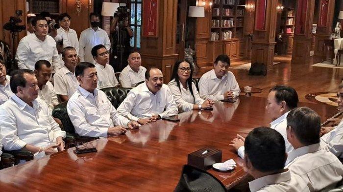 Bertemu Wiranto, Prabowo Subianto Ajukan Permohonan: Ini Daulat Pak, Sulit Menolaknya