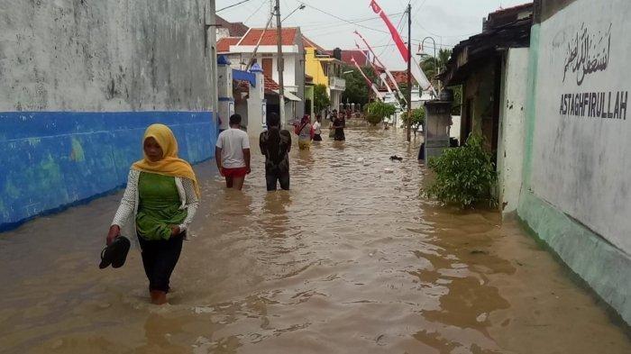 Langganan Banjir, Warga Kajuk Sampang Desak Pemerintah Bangun Pompa Air