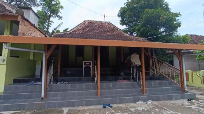 Langgar Gantung Blitar jejak penyebaran Islam