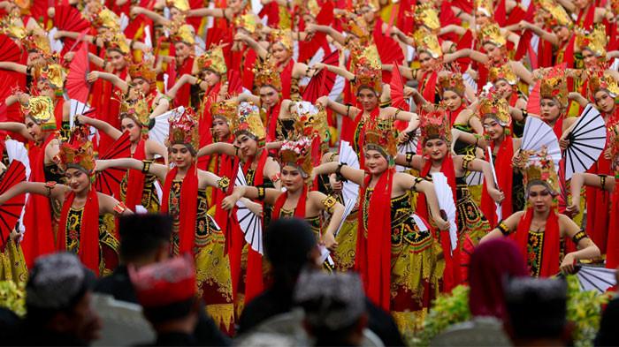 Gandrung Sewu 2025 Banyuwangi Tampilkan 1.400 Penari, Ribuan Penonton Terpukau