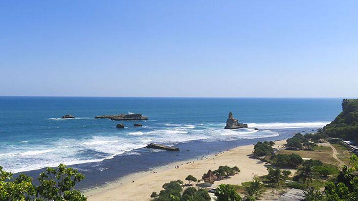 Pantai Buyutan