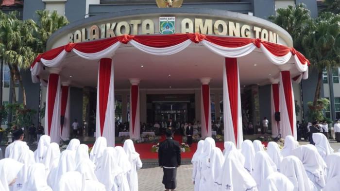 Wali Kota Batu Pimpin Apel Peringatan HSN 2025, Sampaikan Duka Cita Musibah Al Khoziny Sidoarjo