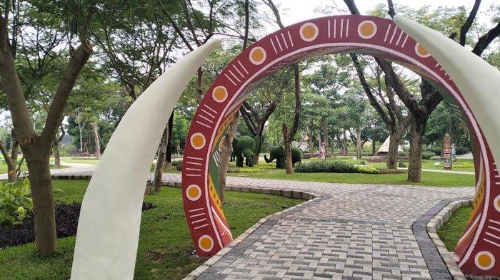 REVITALISASI - Salah satu sudut Taman Harmoni Surabaya di Keputih, Kecamatan Sukolilo, yang saat ini tengah dilakukan penataan ulang. Konsepnya akan jauh lebih menarik, kian mempesona dan makin eksotik dengan optimalisasi hutan bambu.