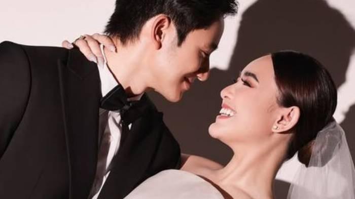 SOSOK KENNY - Amanda Manopo dan Kenny Austin tampil romantis dalam sesi prewedding bertema elegan. Simak sosok Kenny Austin suami Amanda Manopo.