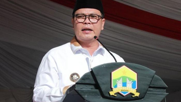 Padahal Baru Dilantik, Sejumlah PPPK Jajan & Merokok saat Sambutan Bikin Wali Kota Emosi: Tengil