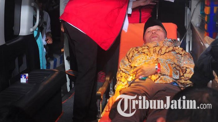 Kedatangan Rombongan Kloter I Molor, Dua Jemaah Ambruk di Pemkab Kediri