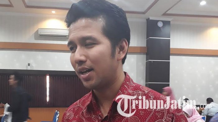 Namanya Sempat Digadang Gantikan Pakde Karwo Jadi Gubernur, Ini Komentar Suami Arumi Bachsin
