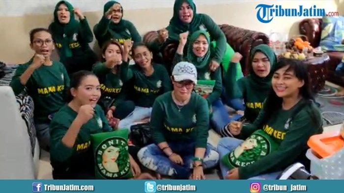 Persebaya Diminta Mama-mama Bonita Main Ngeyel dan Jadi Juara Musim Ini