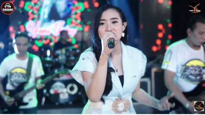Chord Gitar Dear Diary - Yeni Inka, Lagu Romantis Galau Viral di TikTok, 'Semalam Aku Bermimpi'