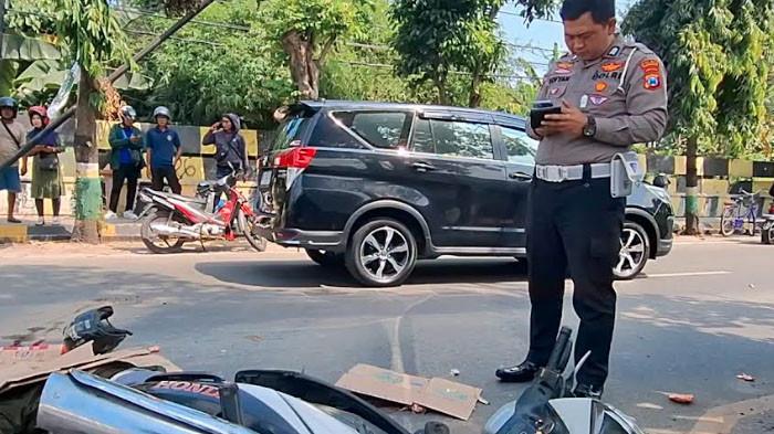 Kronologi Kecelakaan Maut di Kota Madiun, Pemotor Diduga Terpeleset Pasir lalu Dihantam Truk