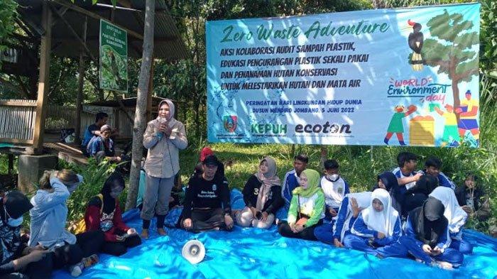 Ecoton Adakan Pameran Brantas Xoxo di Gresik, Dorong Masyarakat dan Komunitas Merawat Sungai Brantas