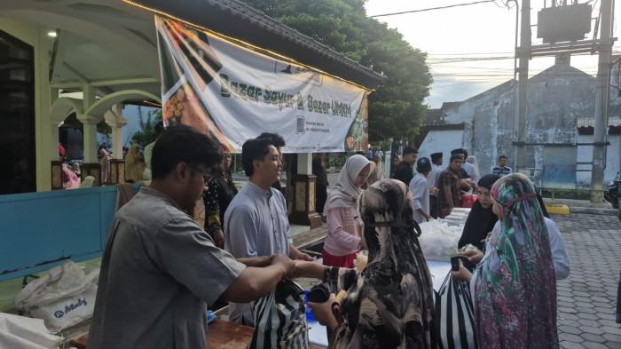 Dari Jamaah ke Jamaah, Masjid Al-Muhajirin Ponorogo Gerakkan Ekonomi Warga, Gelar Bazar Tiap Pekan
