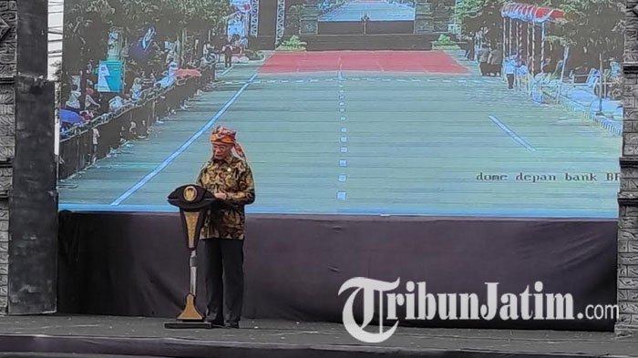 Hadiri BEN Carnival Kota Blitar, Menko PMK Muhadjir Effendy Sebut Event Menghidupkan Kearifan Lokal