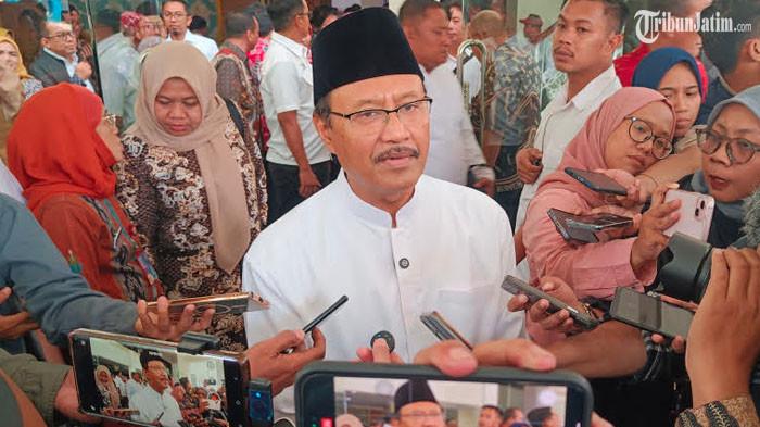 BUKA BLOKIRAN REKENING - Menteri Sosial RI Syaifullah Yusuf saat berkunjung ke Sekolah Rakyat di Kota Malang, pada Senin (8/9/2025). Gus Ipul menjelaskan alasan pemerintah membuka 7.200 rekening penerima bansos yang pernah terindikasi judol.