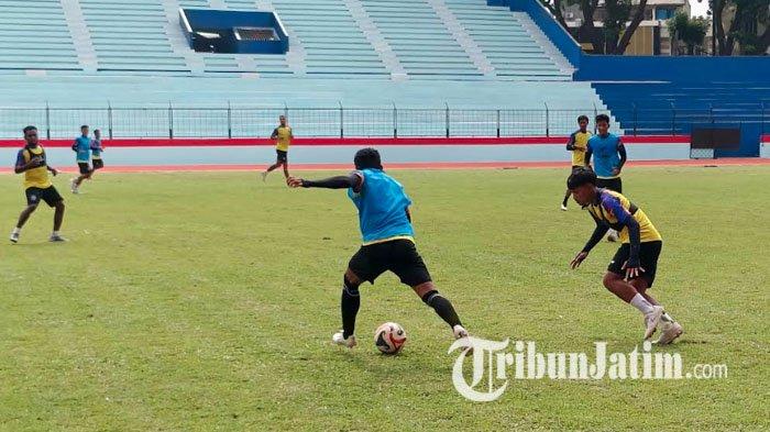 Semen Padang vs Arema FC, Singo Edan Matangkan Strategi, Tak Mau Kekalahan Lawan Borneo FC Terulang
