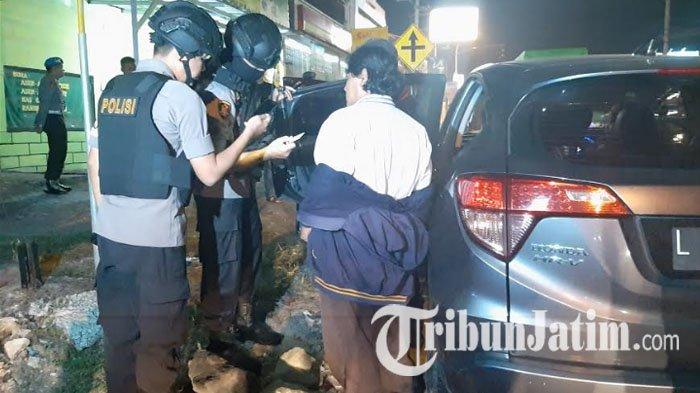 Kapolres Gresik Pimpin Langsung Patroli Persempit Ruang Gerak Massa People Power