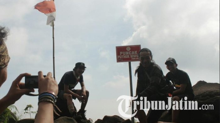Mau Naik Gunung Pundak, Cobalah Lewat Jalur Puthuk Siwur, Dijamin Ketagihan