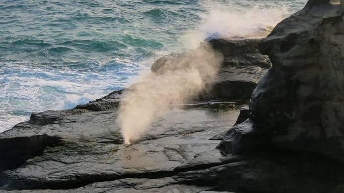 Seruling Samudera Pantai Klayar Pacitan.