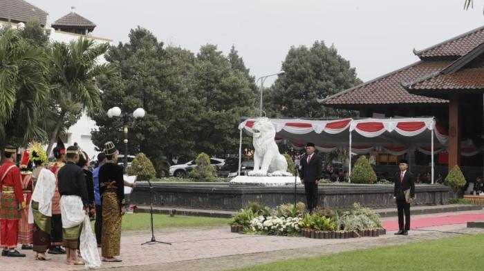 Pesan Bupati Ponorogo Kang Giri saat Upacara Hari Sumpah Pemuda, Ajak Pemuda Tak Malu Bertani