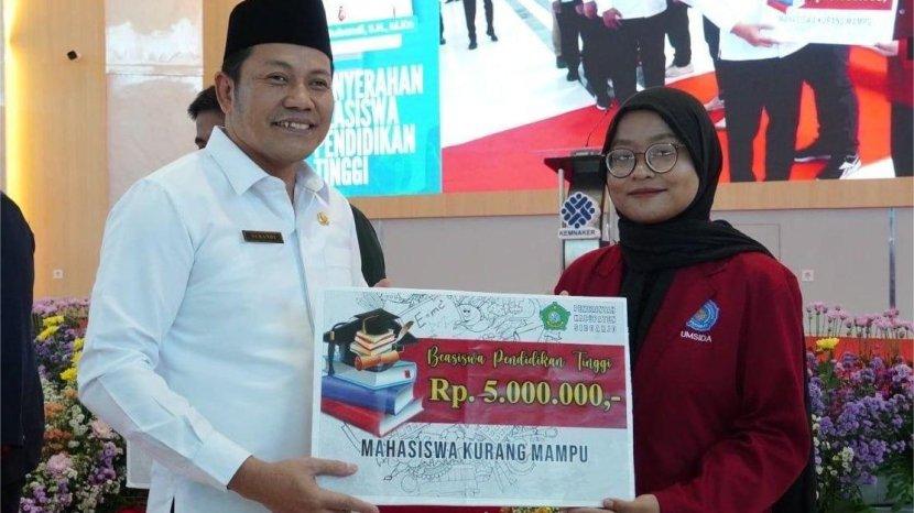 Daftar 2.007 Mahasiswa Sidoarjo Terpilih Jadi Penerima Beasiswa 2025, Cek di Website ini