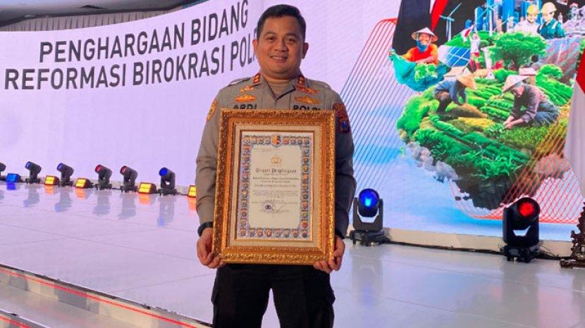 Polres Jombang Sabet Predikat Layanan Publik Terbaik, Bukti Komitmen Beri Pelayanan Maksimal