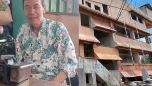 62-Tahun-Mbah-Tarlan-Jadi-Penjahit-di-Pasar-yang-Kini-akan-Dijadikan-Hotel-Pelanggan-Turun-Drastis.jpg