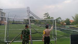 Angin-kencang-melanda-Kecamatan-Karangploso.jpg