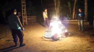 Arena-sabung-ayam-di-Kecamatan-Kalipare-Kabupaten-Malang-dibakar.jpg
