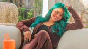 Artis-Marshanda-masih-sendiri-menunggu-pria-yang-berani.jpg