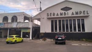 Bangunan-bagus-untuk-kulineran-Serambi-Ampel-di-areal-kawasan-Wisata-Religi-Ampel.jpg