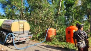Bantuan-drooping-air-bersih-dari-Pemprov-Jatim-di-3-desa-di-mojokerto.jpg