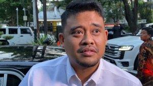 Bobby-Nasution-Heran-Pemprov-Anggarkan-Tusuk-Gigi-Rp100-Juta-dan-Kue-Tart-Rp48-Juta-Langsung-Coret.jpg