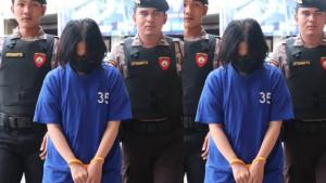 Buka-Praktik-Terapi-hingga-Raup-Rp-500-Juta-Dokter-ini-Ternyata-Palsu-Vonis-Pasien-Sakit-HIV.jpg