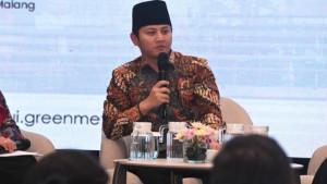 Bupati-Trenggalek-Mochamad-Nur-Arifin-menjadi-pembicara-dalam-UI-Green-City-Metric.jpg
