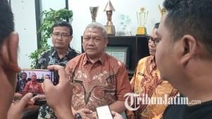 Direktur-RSUD-Jombang-dr-Pudji-Umbaran-jelaskan-kondisi-Sulton-pasien-kelainan-jantung.jpg