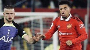 Duel-Erick-Dier-dan-Jadon-Sancho-Man-United-vs-Tottenham-di-Stadion-Old-Trafford.jpg