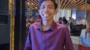 Dulu-Gadaikan-Rumah-ke-Sule-Dede-Sunandar-Kini-Pamer-Mobil-Rp-5-M-Billy-Syahputra-Akhirnya-Kebeli.jpg