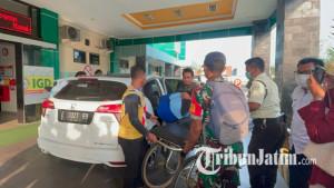 Enam-pelajar-SMK-Negeri-1-Palang-Tuban-mengalami-gejala-keracunan-menu-makan-bergizi-gratis.jpg