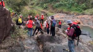 Field-Trip-Fakultas-Teknik-Universitas-Gadjah-Mada-Yogyakarta-di-Desa-Ngepeh-trenggalek.jpg